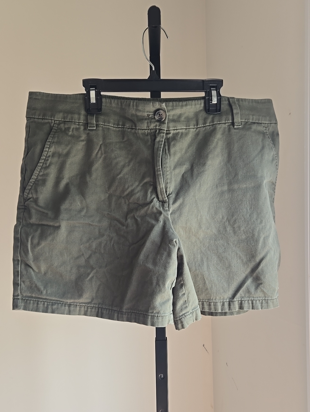 LOFT Olive Green Women's Cotton Shorts Size:14